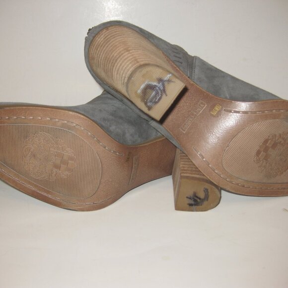 Sz 7.5 Vince Camuto Fileana Grey Split Shaft Laser Cut Out Ankle Boots - Picture 9 of 11